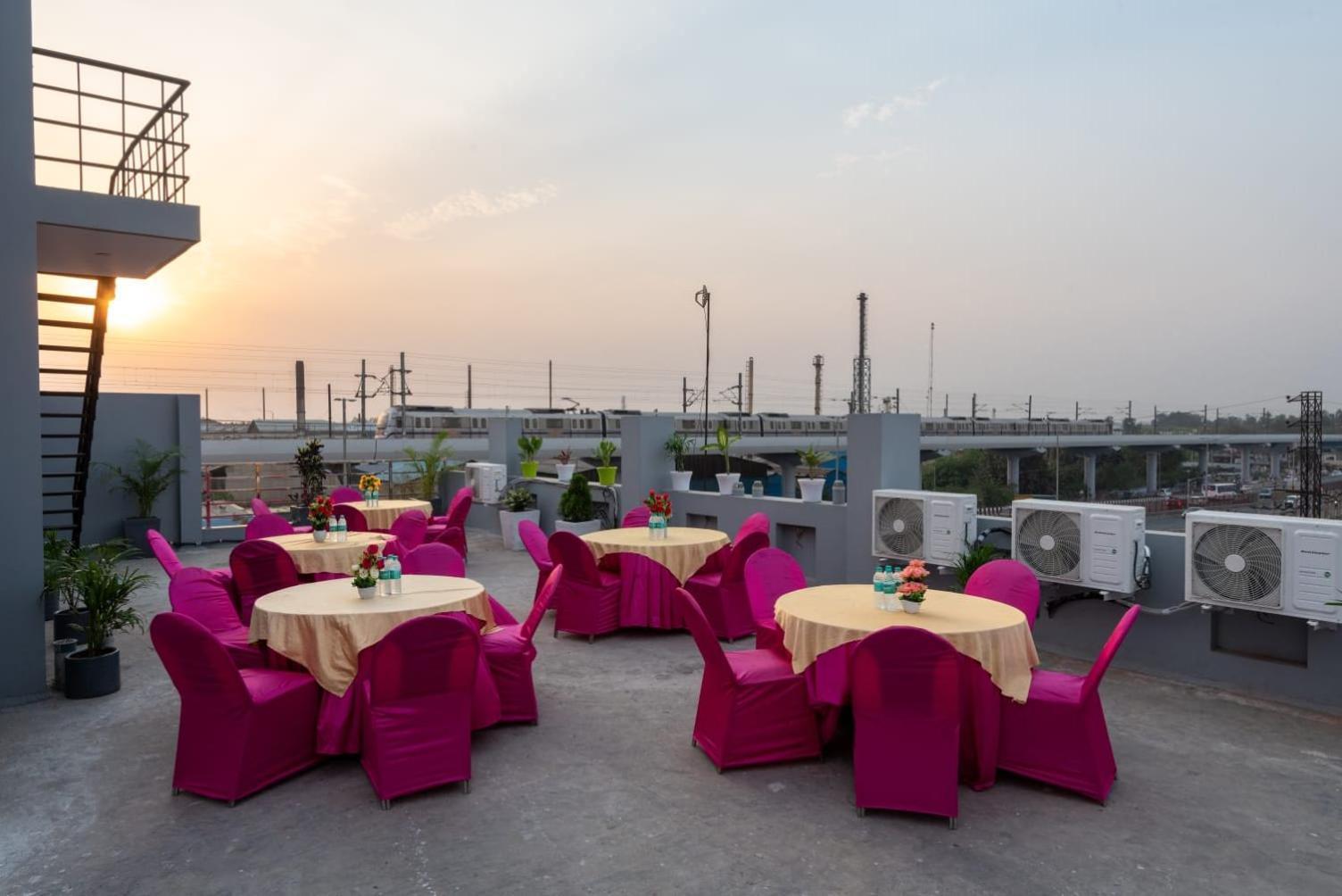 The Setu Hotel & Resorts 法里达巴德 外观 照片